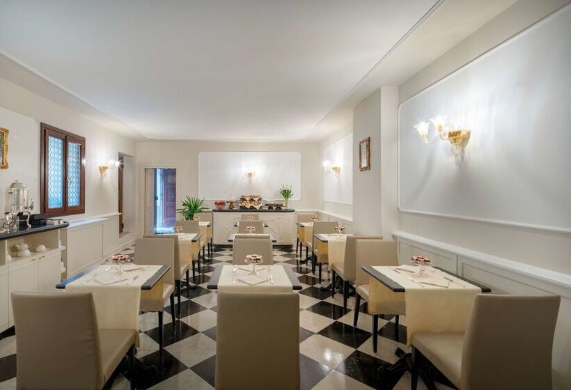 ホテル Maison Venezia | Una Esperienze