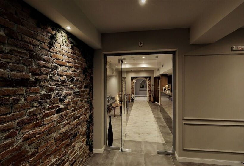 هتل Medite Spa Resort And Villas
