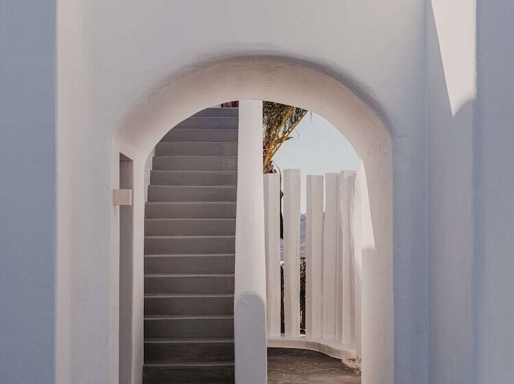 Nobu Hotel Santorini