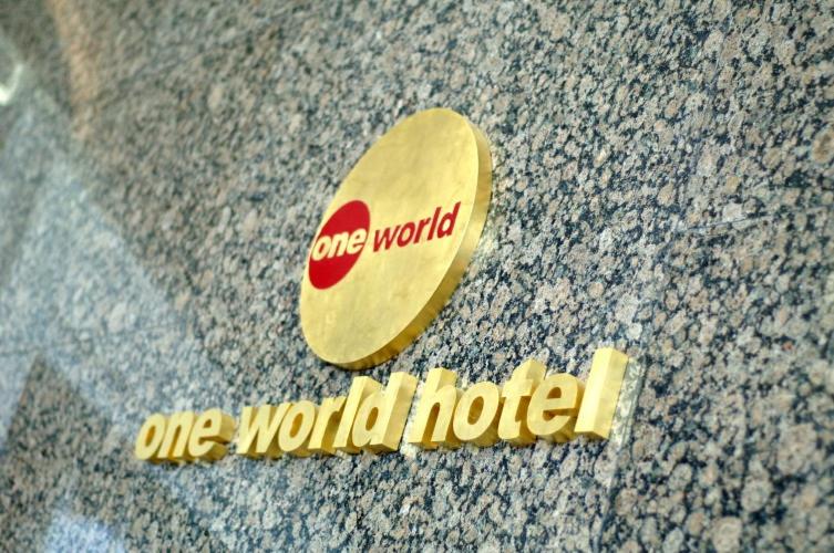 Hotel One World