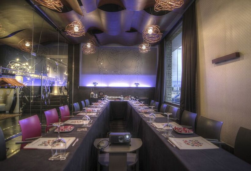 فندق Petit Palace Tamarises