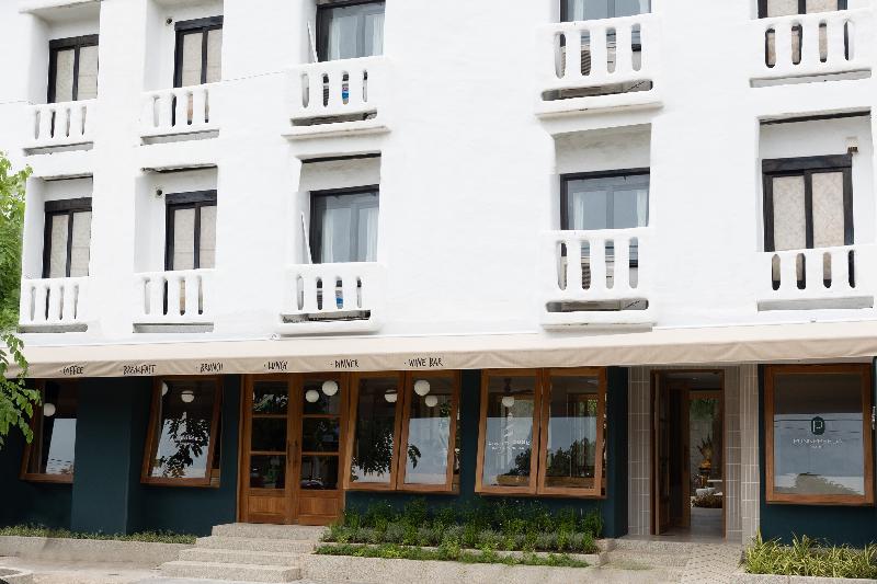 هتل Punnpreeda Beach Resort   Sha Plus Certified