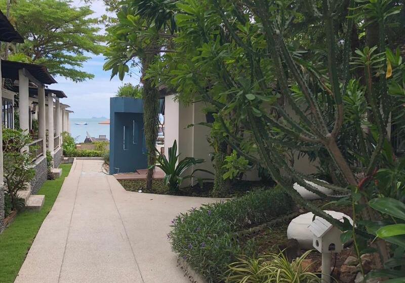 هتل Punnpreeda Beach Resort   Sha Plus Certified