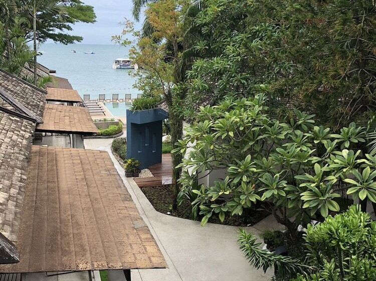 هتل Punnpreeda Beach Resort   Sha Plus Certified