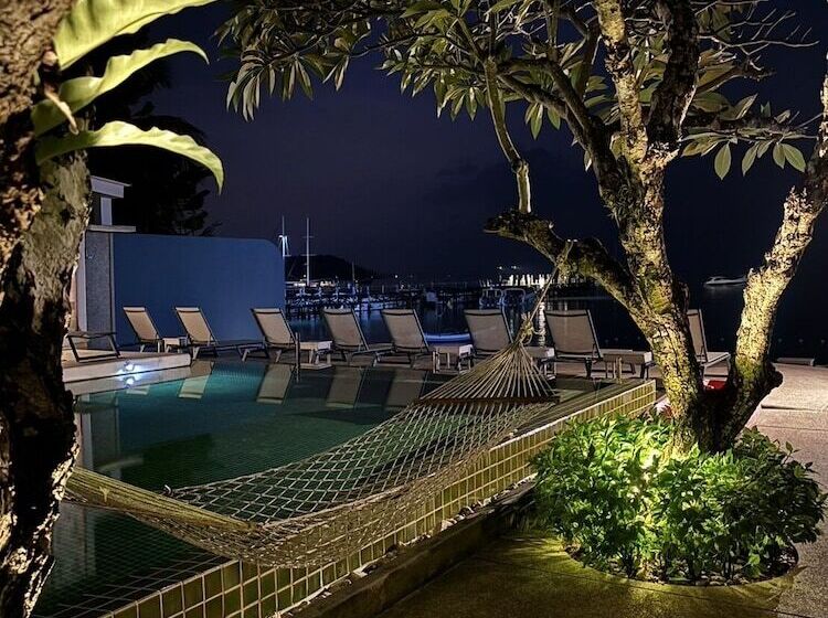 هتل Punnpreeda Beach Resort   Sha Plus Certified
