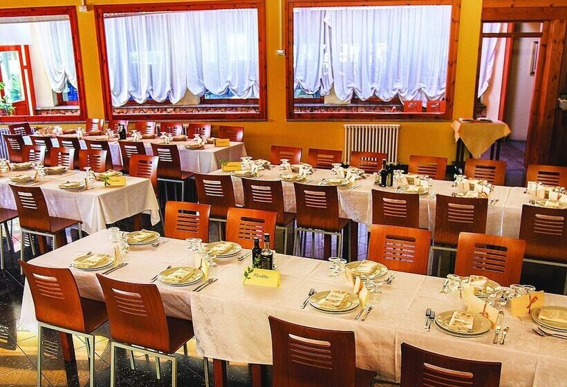 هتل Sa Rocca Sport E Resort
