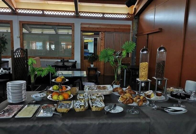 هتل Sa Rocca Sport E Resort