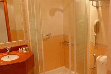 Sharjah Premiere Hotel & Resort