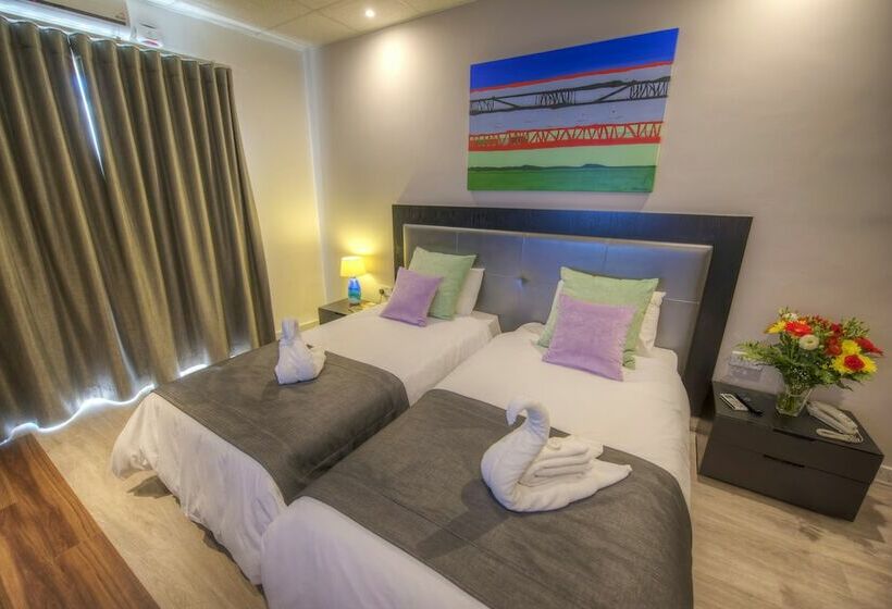 Fotos del hotel St. Julian S Bay:  19