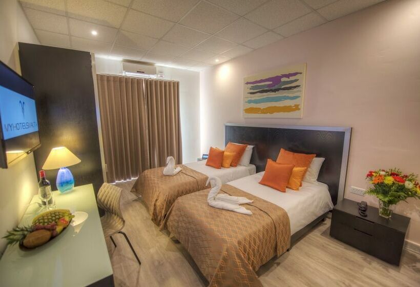 Fotos del hotel St. Julian S Bay:  18