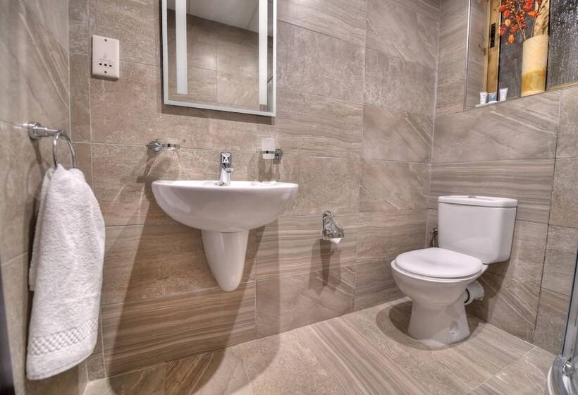Fotos del hotel St. Julian S Bay:  5