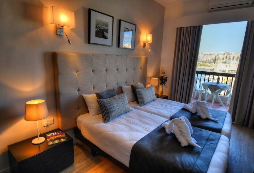 Fotos del hotel St. Julian S Bay:  10