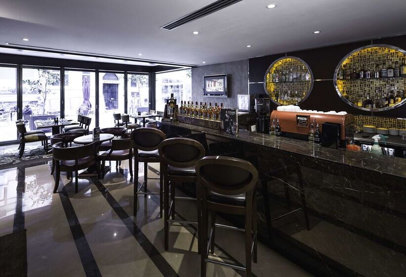 Fotos del hotel Titanic City Taksim:  42