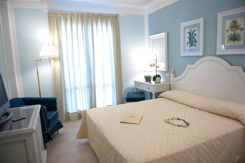 هتل Villa Daphne