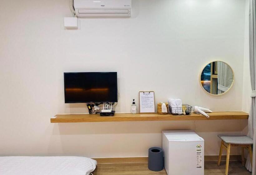 پانسیون 38th Street Guesthouse