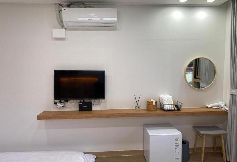 پانسیون 38th Street Guesthouse