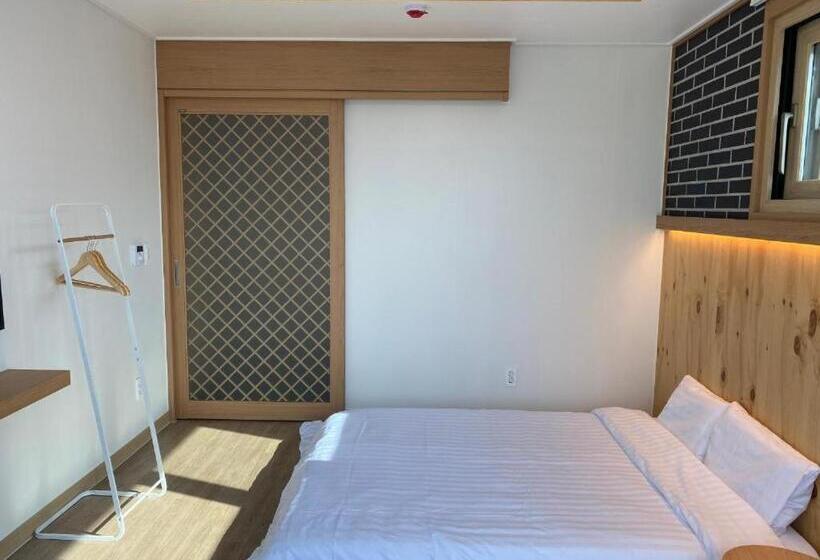 پانسیون 38th Street Guesthouse