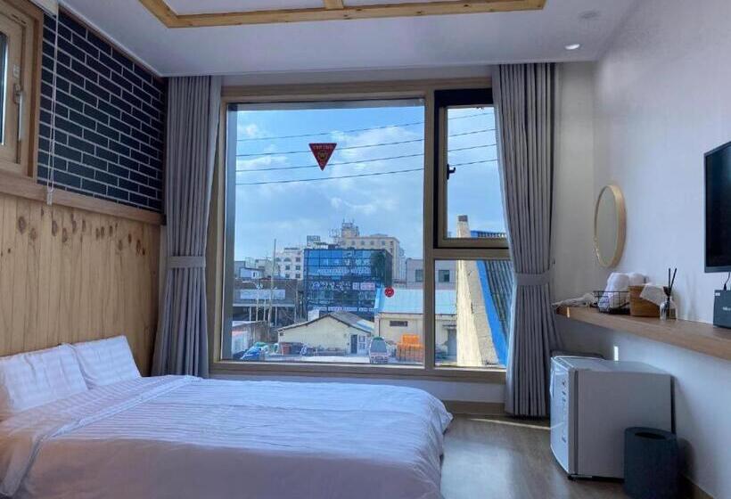 پانسیون 38th Street Guesthouse