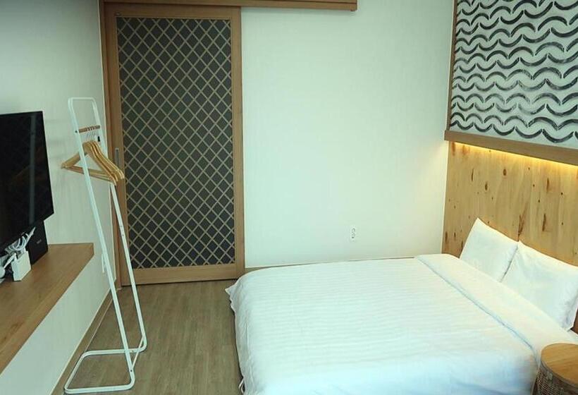 پانسیون 38th Street Guesthouse