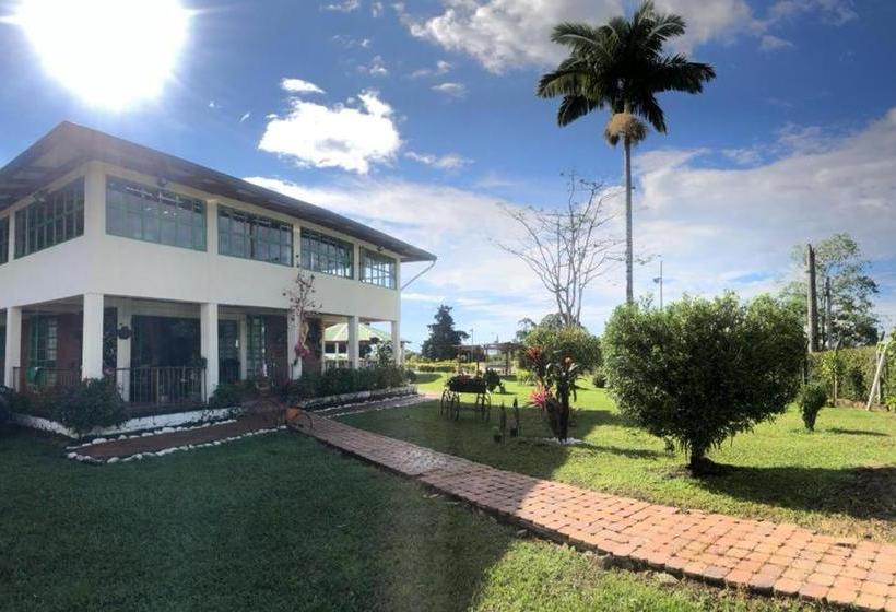 Finca Hotel El Rocio