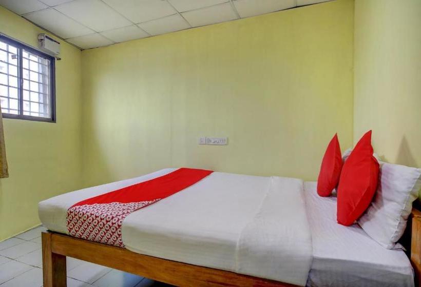 בית מלון כפרי Oyo 77248 Ram Residency