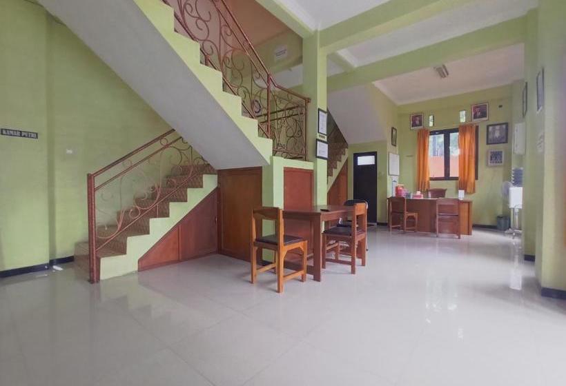 فندق Oyo 90199 Jec Residence Syariah