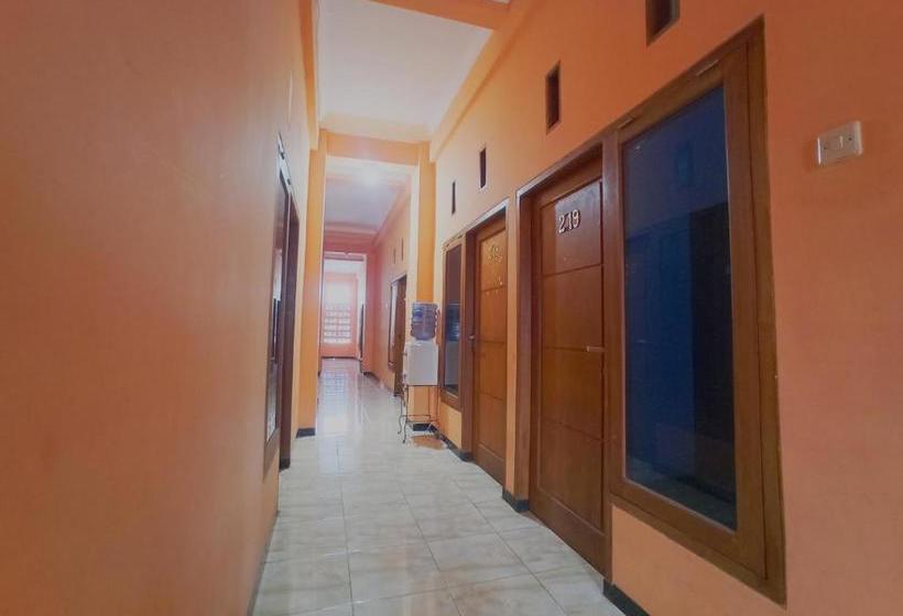 فندق Oyo 90199 Jec Residence Syariah