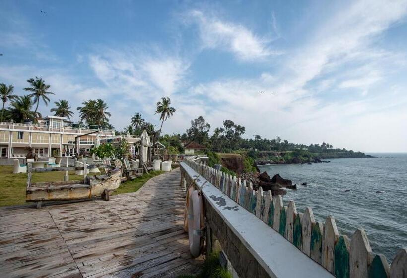 هتل State Beach Resort And Spa