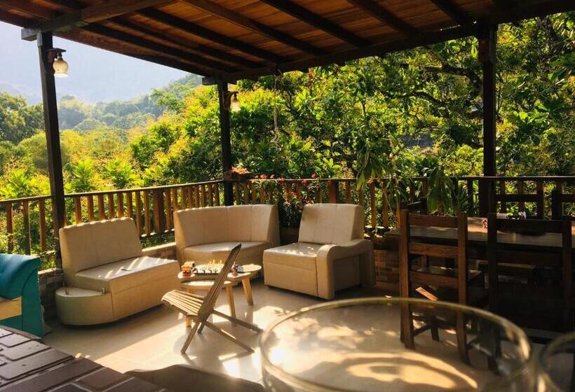 پانسیون Hostal Los Wichos