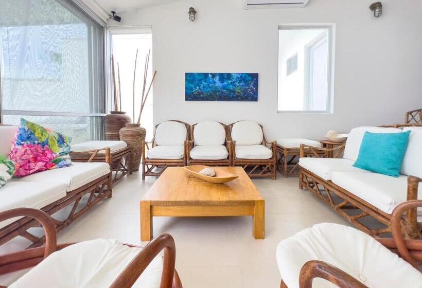 هتل Quinta Del Mar El Francés