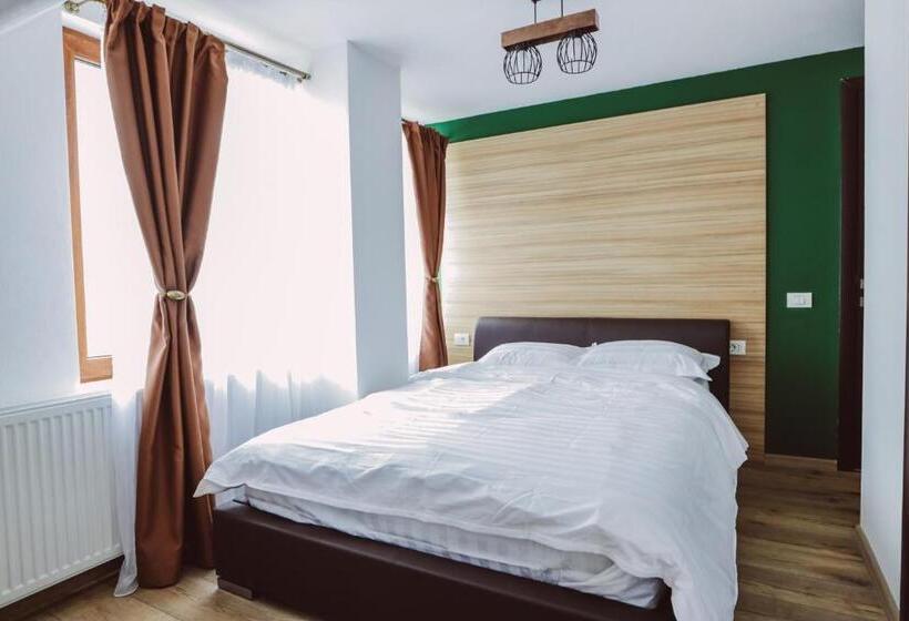 پانسیون Altitude Guest House Ranca