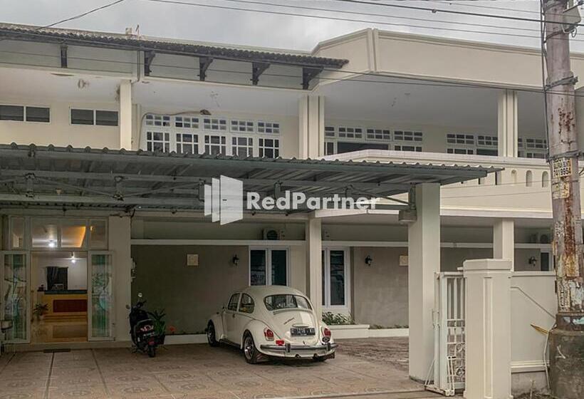 Reddoorz Syariah At Hotel Nuri Indah Dongkelan Yogyakarta