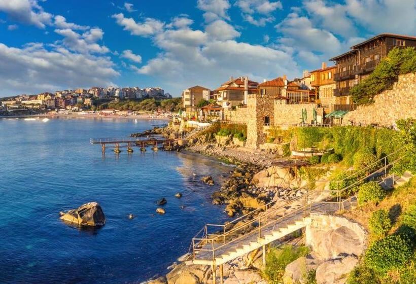 تختخواب و صبحانه Marina Sands Bijou Boutique   Excellent Choice For Travelers Visiting Obzor 2 4p