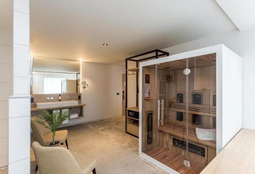 בית מלון כפרי De Rousch   4 Sterren Superieur