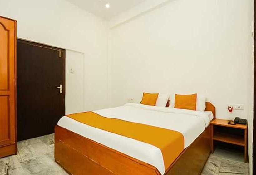هتل Fabexpress Anurag Residency