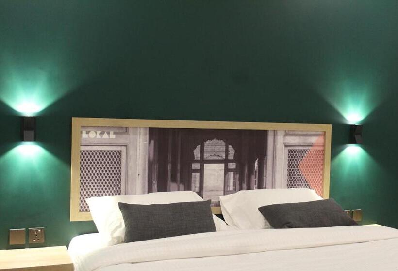 هتل Lokal Rooms X Gulberg