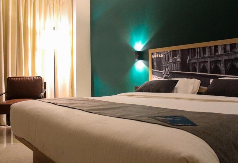 هتل Lokal Rooms X Gulberg