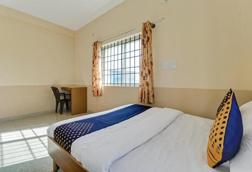 ホテル Vaccinated Staff Spot On 76940 Sri Annapoorneshwari Residency Boarding & Lodging