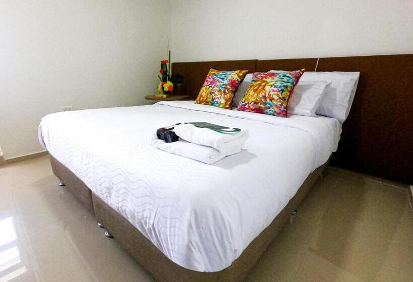 هتل Tunebo Inn