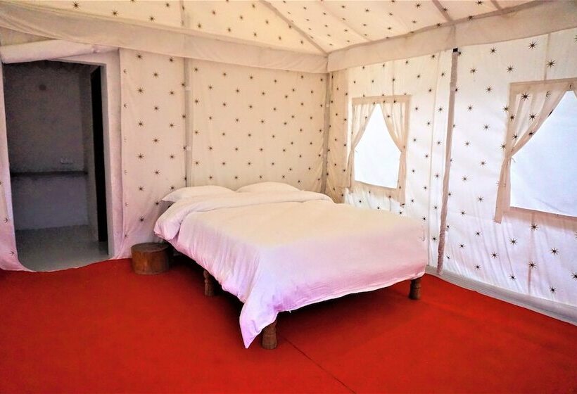 渡假胜地  Corbett Hunters