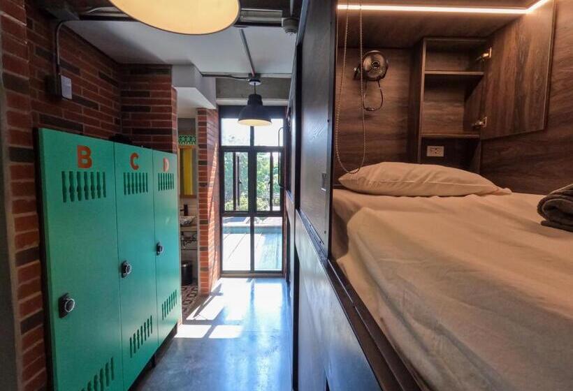 هاستل Masaya Medellin