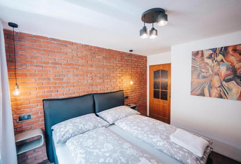 هتل Jez&spi Sušice