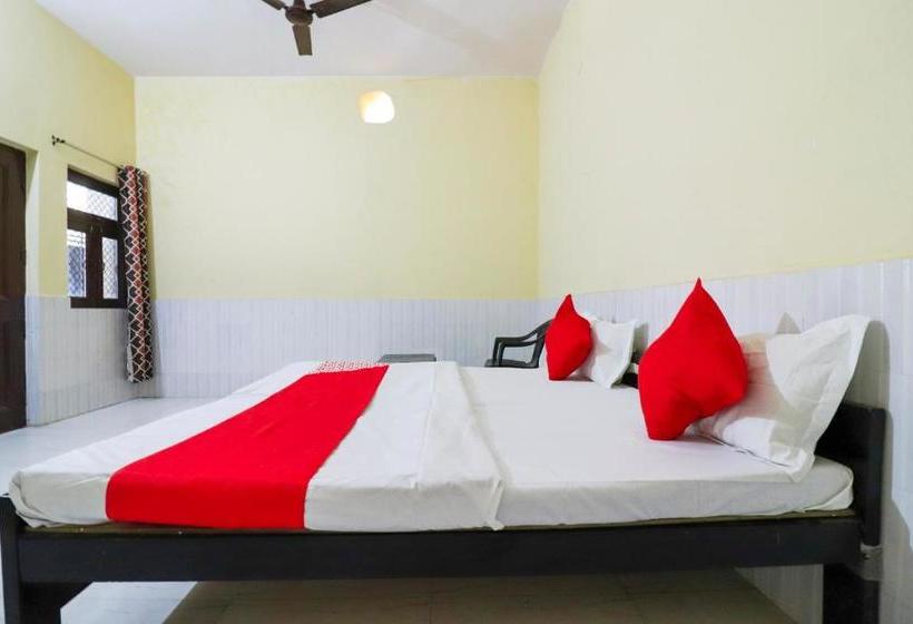 Отель Oyo 76167 Siddhant Guest House