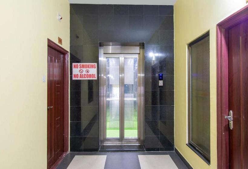בית מלון כפרי Oyo Flagship 76577 Rk Residency