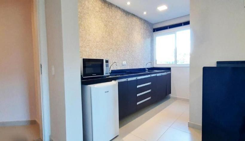 Отель Residencial Dona Clara