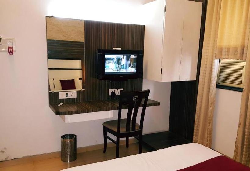 酒店 Khandesh Residency