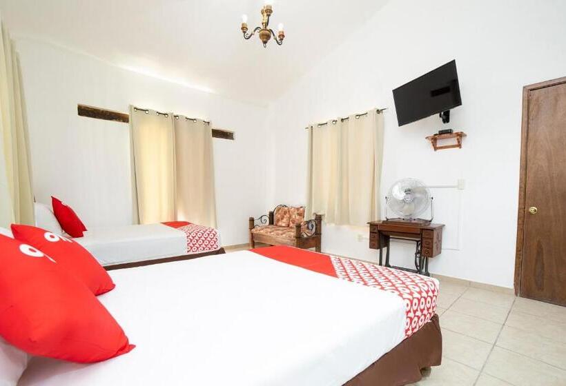 هتل Villas De San Miguel Media Luna