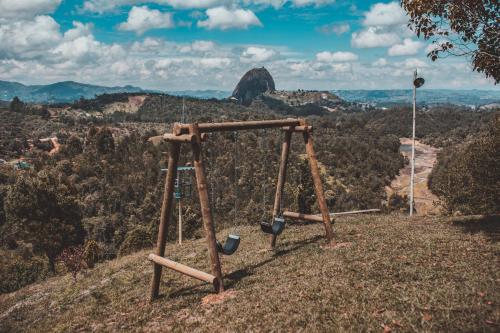 הוסטל Nativos Real Guatape