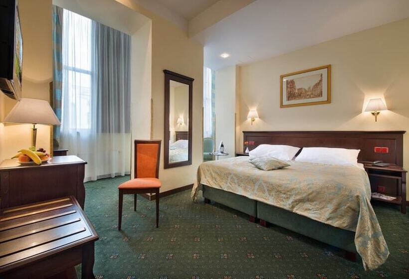 Fotos del hotel Ea  Downtown:  3