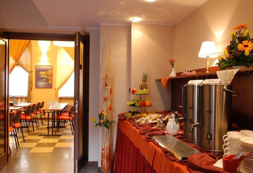 Fotos del hotel Ea  Downtown:  57